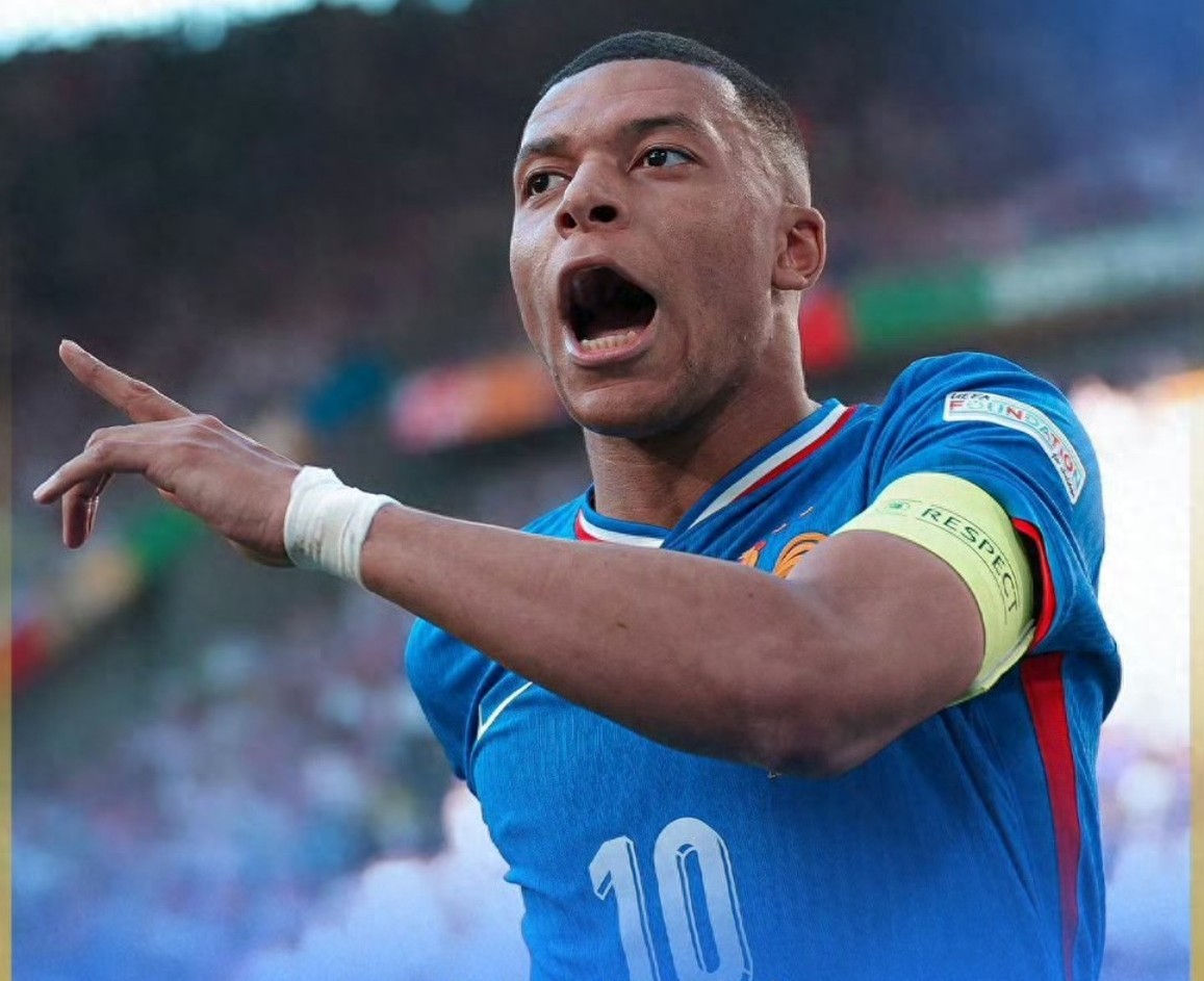 关于表现优异首场状态出色，瑞士队观众沸腾！，姆巴佩重返赛场再创辉煌时刻的信息