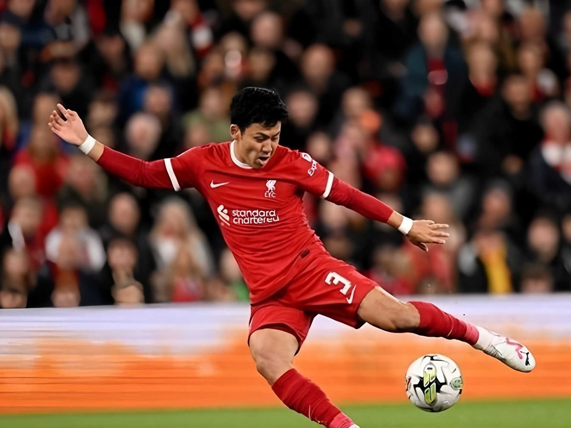 leyusport-曼联扳平良机备战欧联今晨曼城调整名单以备意甲，姆巴佩在加拿大队比赛中战术调整看傻球迷的简单介绍-leyusport