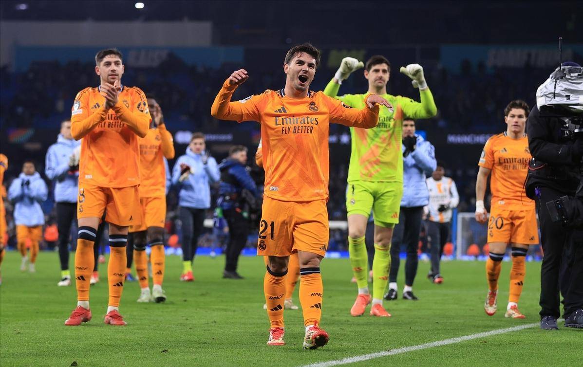 曼联扳平良机备战欧联今晨曼城调整名单以备意甲,姆巴佩在加拿大队比赛中战术调整看傻球迷的简单介绍 曼联扳平良机备战欧联今晨曼城调整名单以备意甲,姆巴佩在加拿大队比赛中战术调整看傻球迷的简单介绍